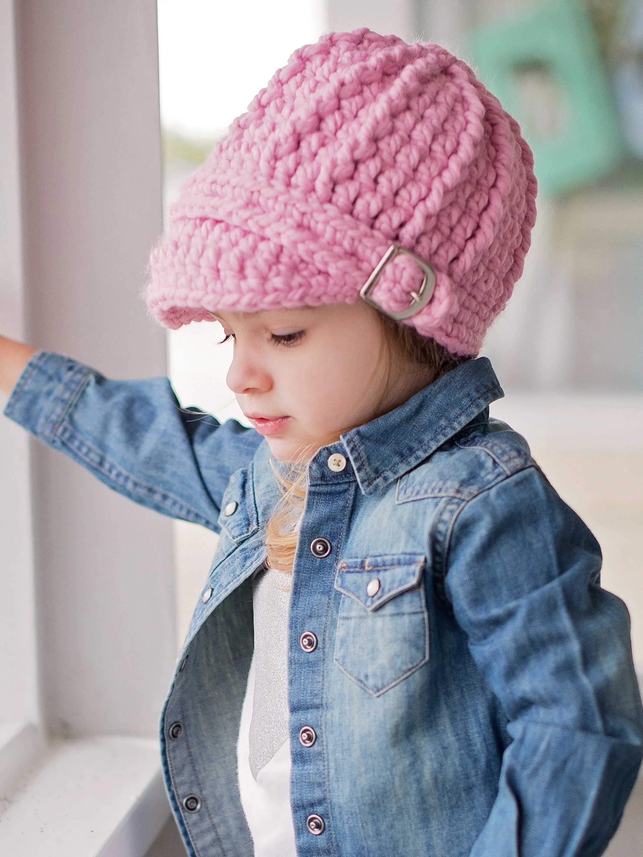 Bubblegum pink buckle beanie winter hat