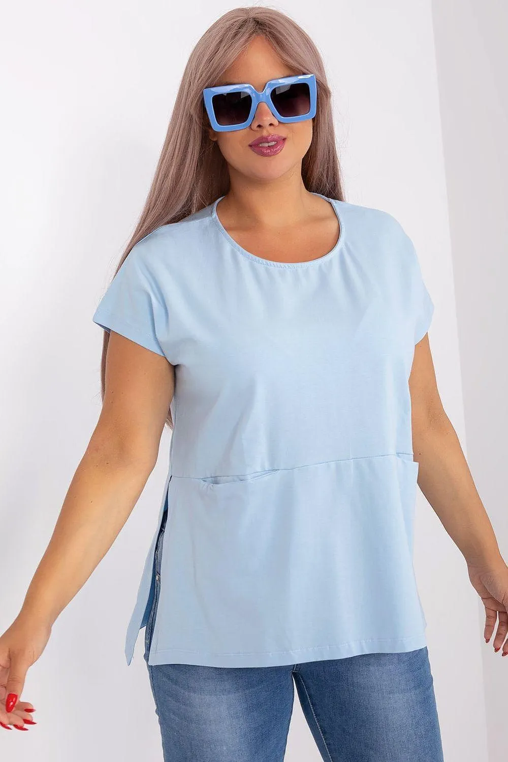 Chic Plus Size Blouse with Stylish Pockets for Effortless Elegance