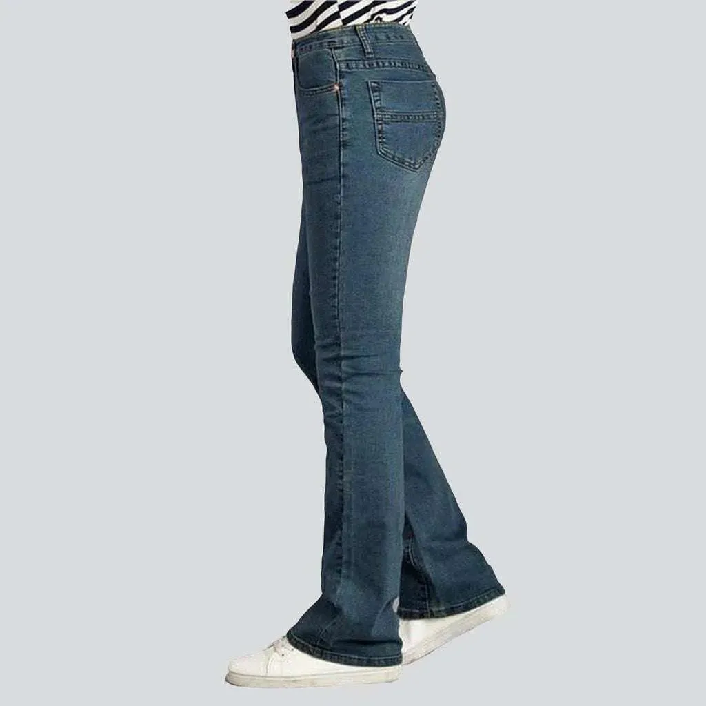 Fashionable boot cut men's jeans