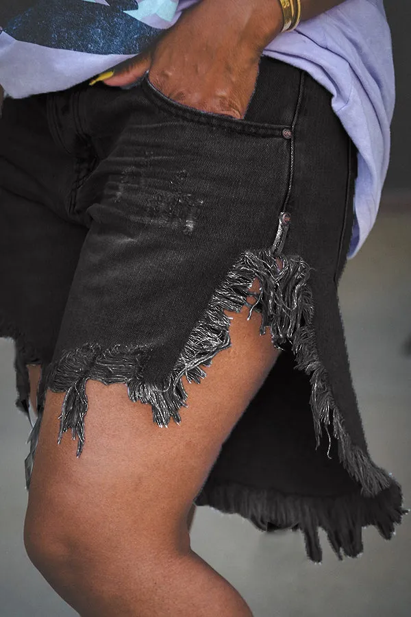 Fashionable Irregular Fringed Hem Denim Shorts