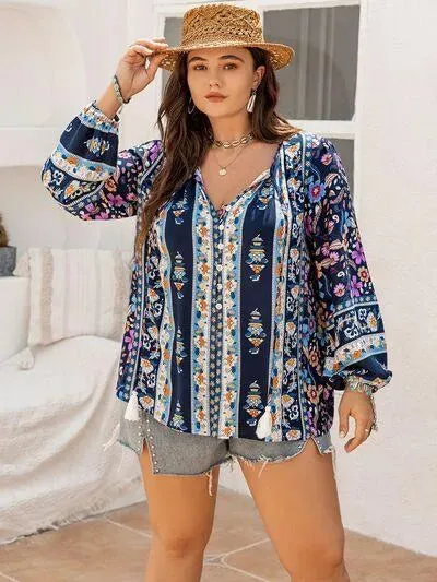 Plus Size Fashion: Tie Neck Tassel Blouse