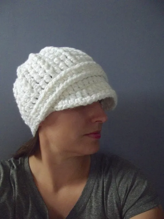 White sparkle buckle beanie winter hat