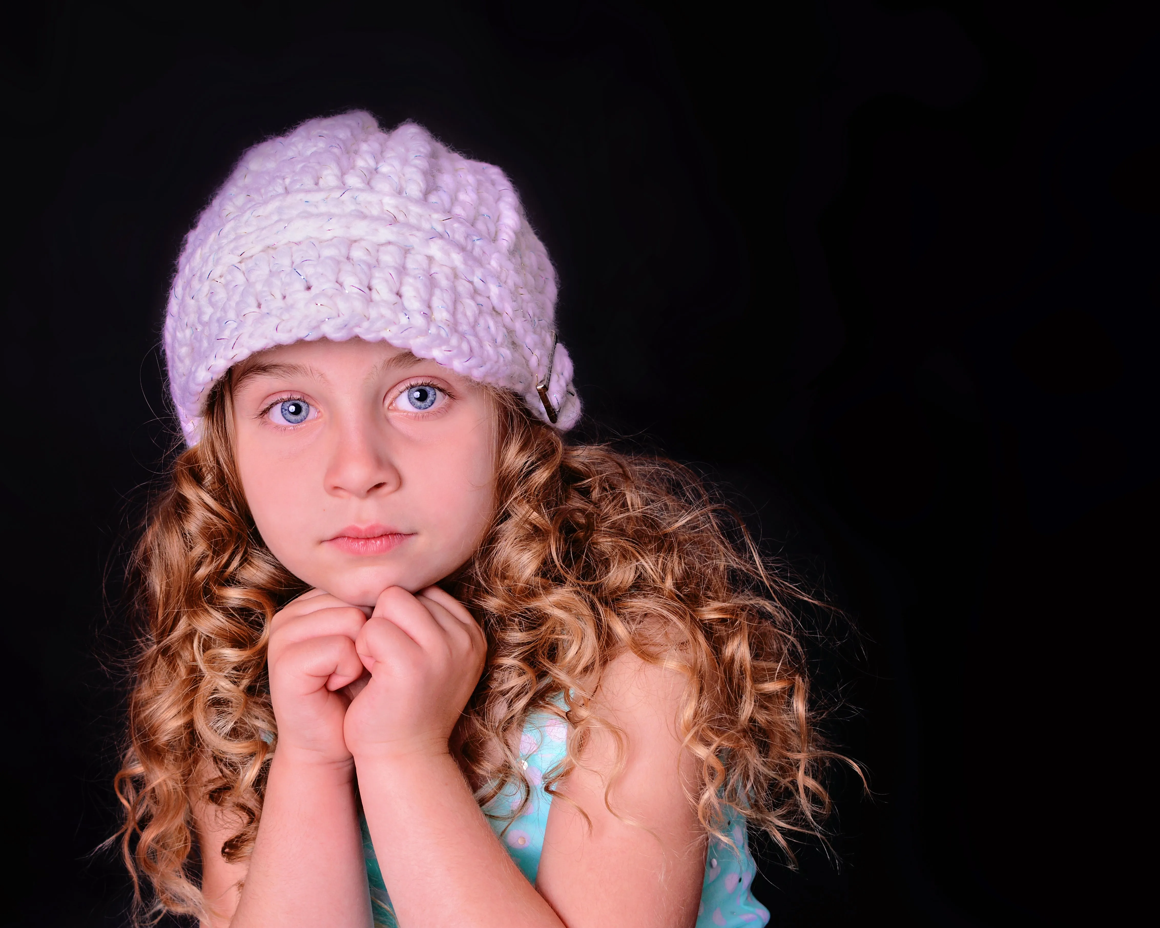 White sparkle buckle beanie winter hat